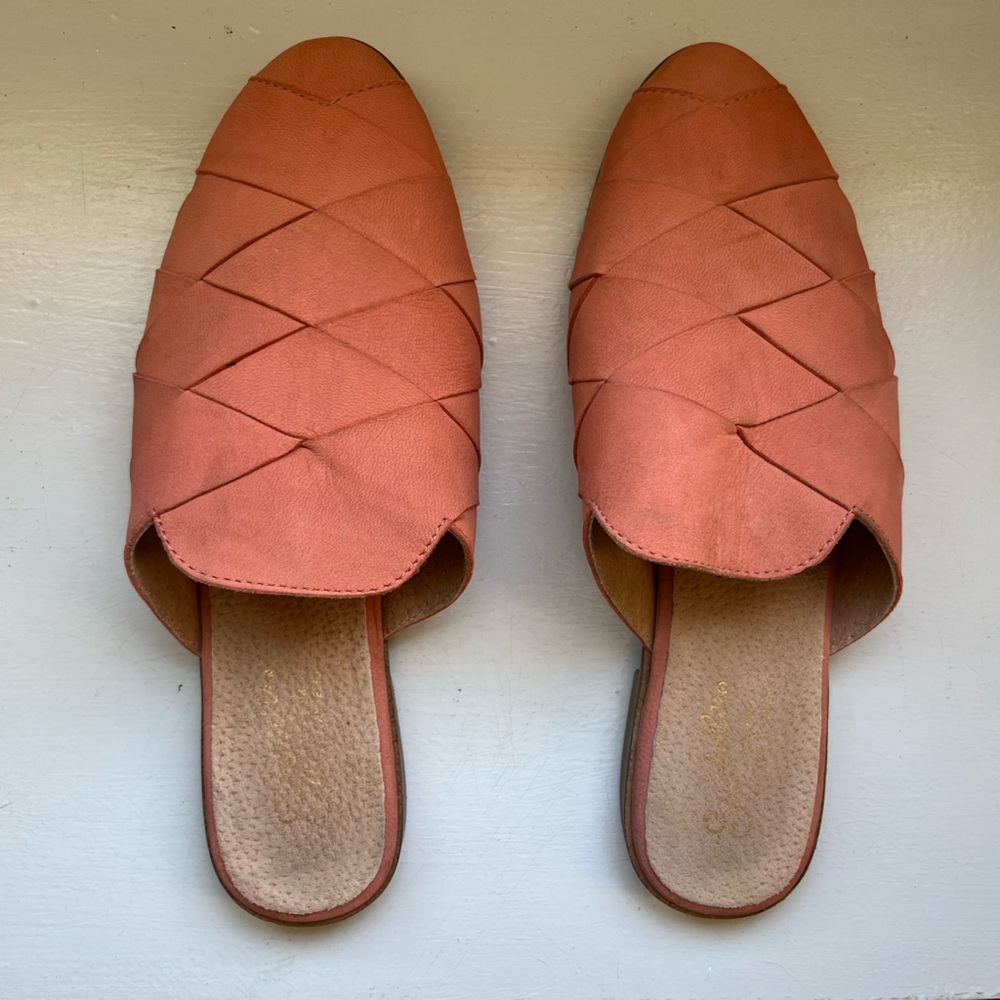 Seychelles Coral Woven Mules